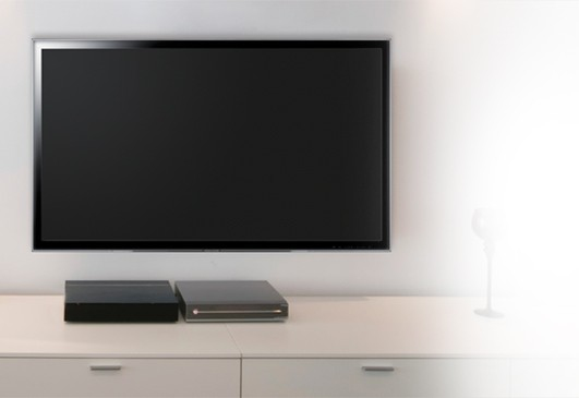 Ultra-Slim Design for an Elegant TV Suspension