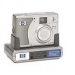 Photosmart 735 digital camera with HP Instant Share� and HP Photosmart 8886 docking station