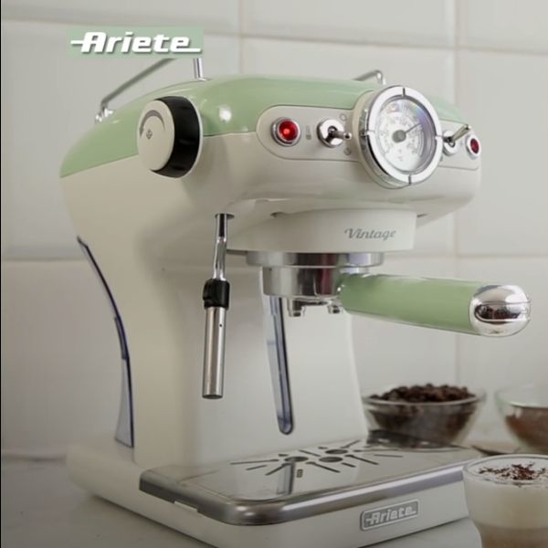 Scopri la Linea Vintage Ariete