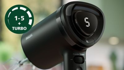 5 impostazioni di velocità e funzione Turbo per tutte le esigenze di miscelazione