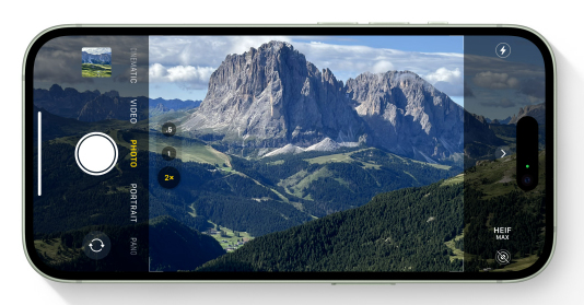Ganz neue 48 MP Haupt­kamera. Für ein­drucks­­­volle Bilder und jede Menge Ohs und Ahs.