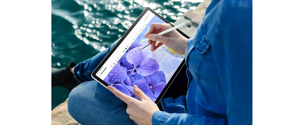 Das erste wasser- und staubgeschützte Galaxy S FE Tablet