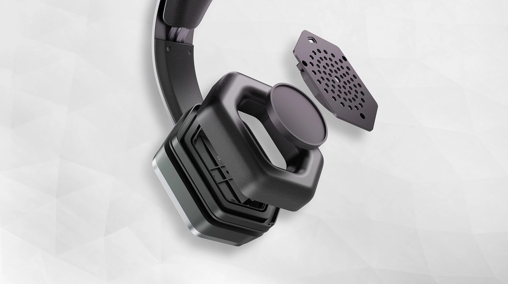 50 mm drivers, closed-back, tuned for gaming