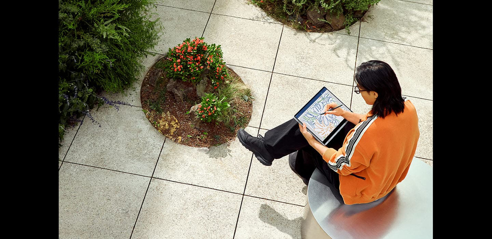Fast charging. All-day productivity