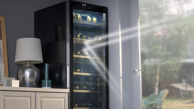 Anti-UV-Glasfront