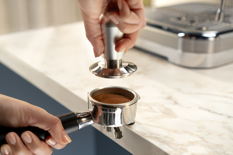 Sistema di pressatura a prova di piano della cucina