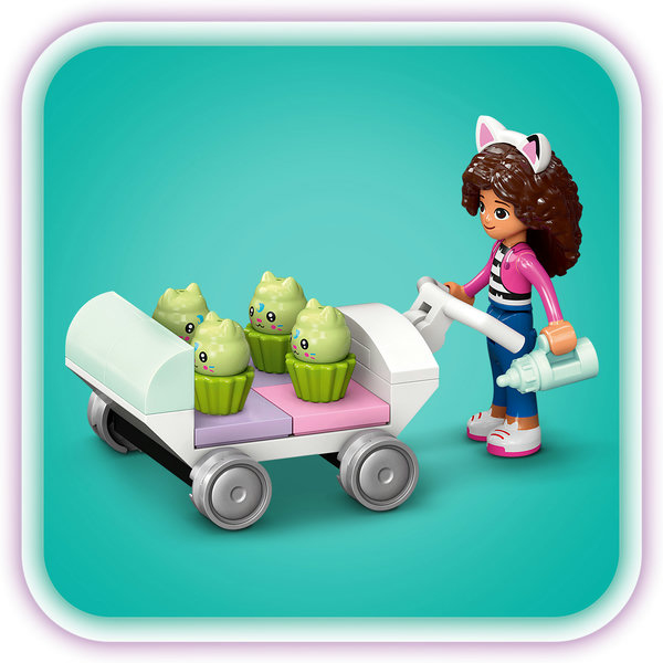Baby Cupcake im Kinderwagen
