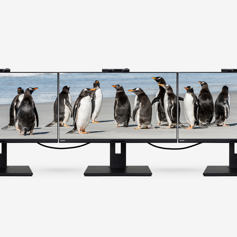 <b>Daisy Chain Multiple Displays</b>