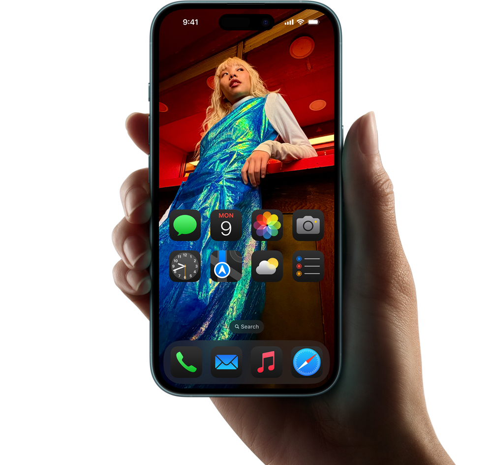 iOS 18. Customize. Stylize. Mesmerize.