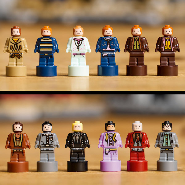 12 Mikrofiguren