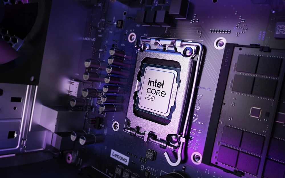 TOP GAMING HAPPENS WITH INTEL®