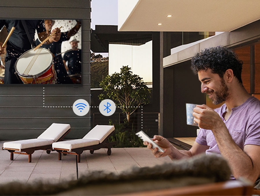Collegamento Wi-Fi / Bluetooth®