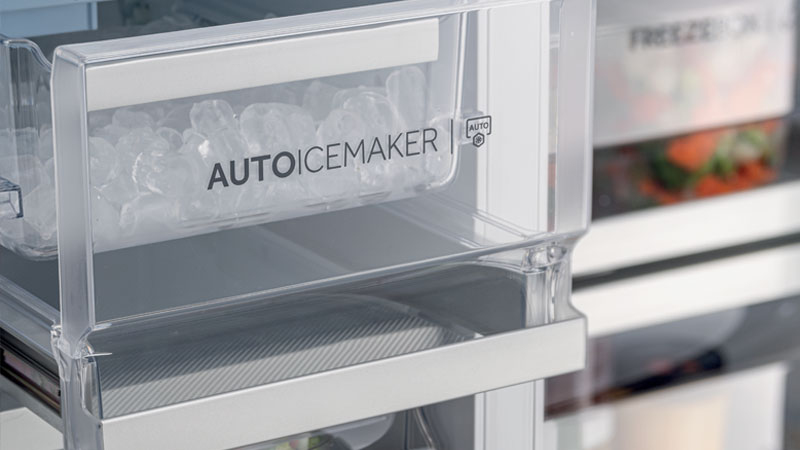 Auto Ice Maker - Eiswürfel im Handumdrehen