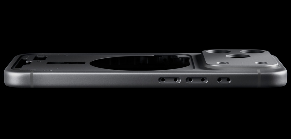 Unibody enclosure. Makes a strong case for itself.