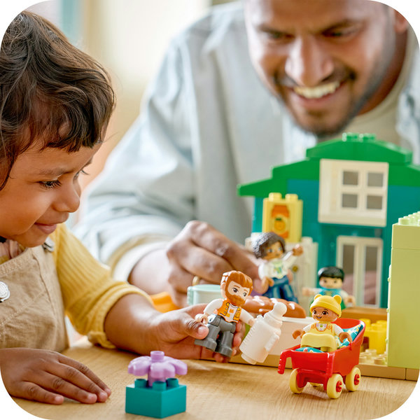 Das Familienleben nachspielen