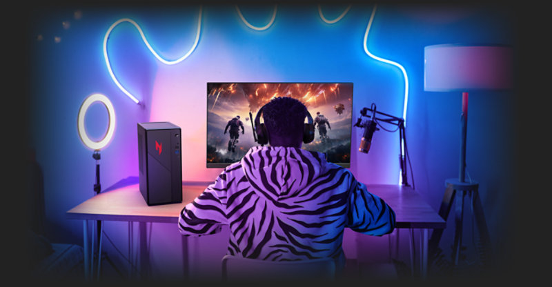 Kompakter Gaming-Desktop für kleine Räume