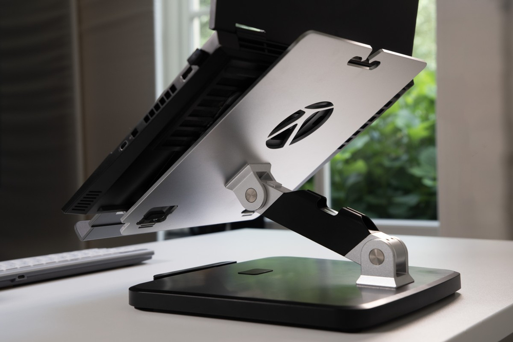 Extra passive laptop cooling