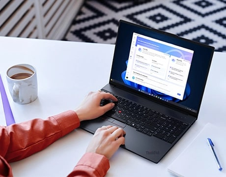 <p>Expand &amp; Succeed With Flexible Solutions</p>