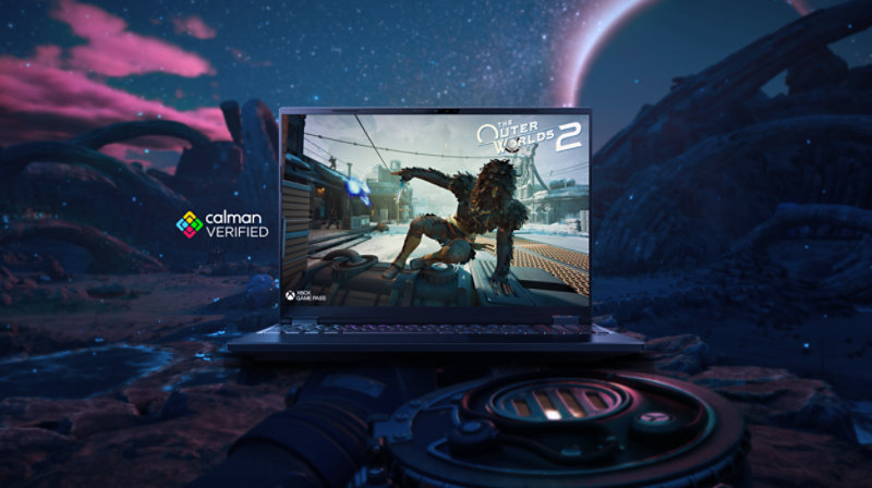A DISPLAY THAT BRINGS GAMING TO LIFE