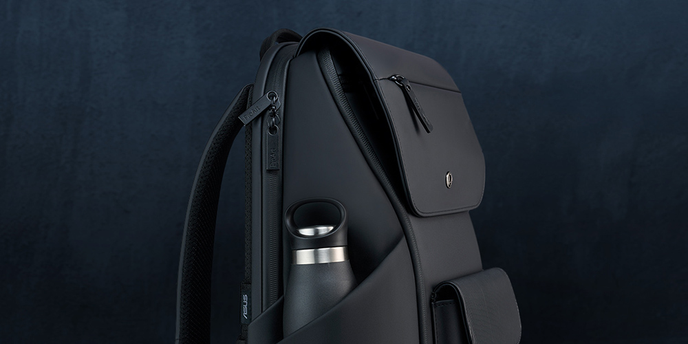Two side pockets
