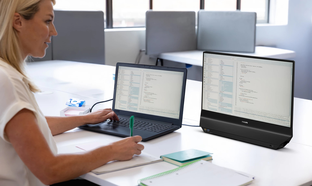 DualView: Extend or clone display to the opposite screen