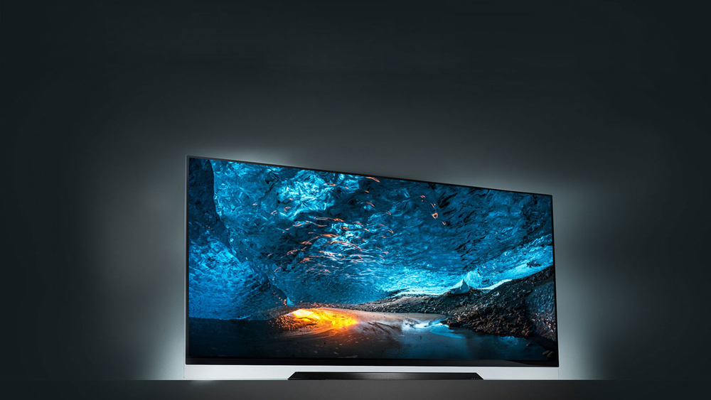 Eşsiz Cam Tasarım. LG OLED TV E8