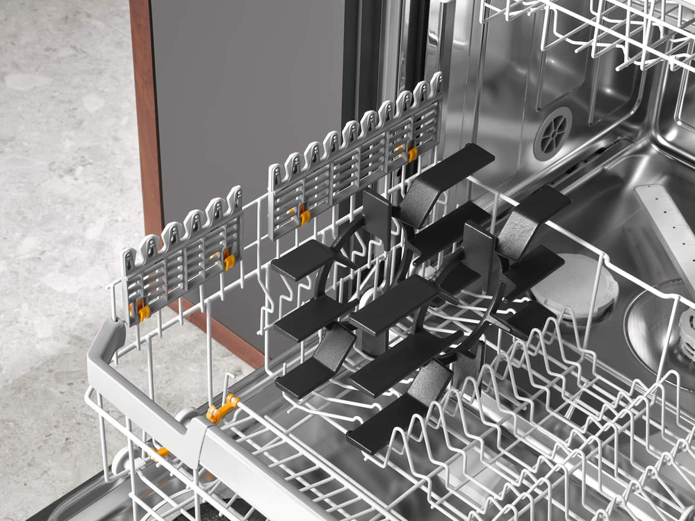 Efficiently protects and makes cleaning easier