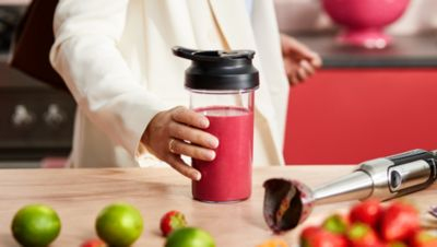 Gesunde Smoothies für unterwegs mit Ihrer mobilen Trinkflasche