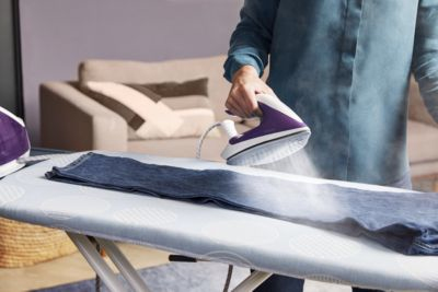 Vapore potente per la massima efficacia nella rimozione delle pieghe