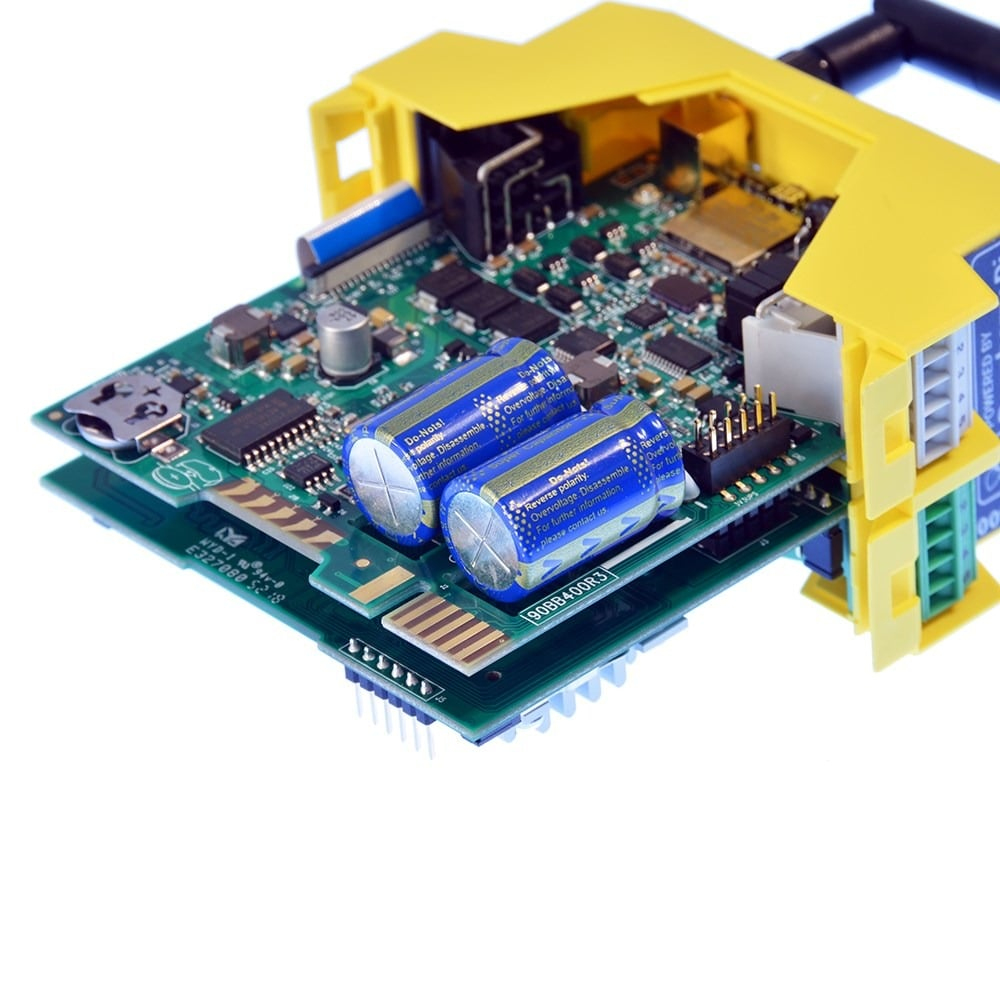 UPS power management prevents corruption