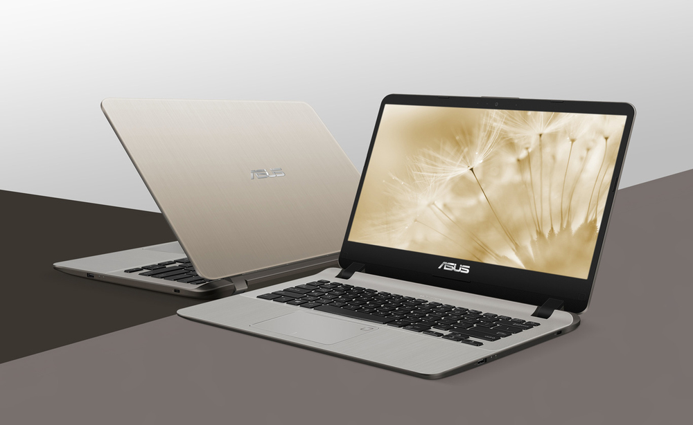 Ultra dar çerçeveli NanoEdge ekran