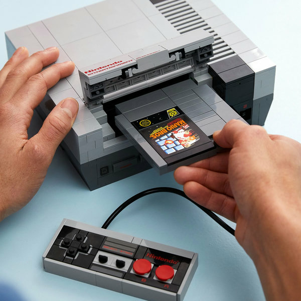Console NES realistica