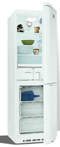 Hotpoint MBA3841CBS Freestanding