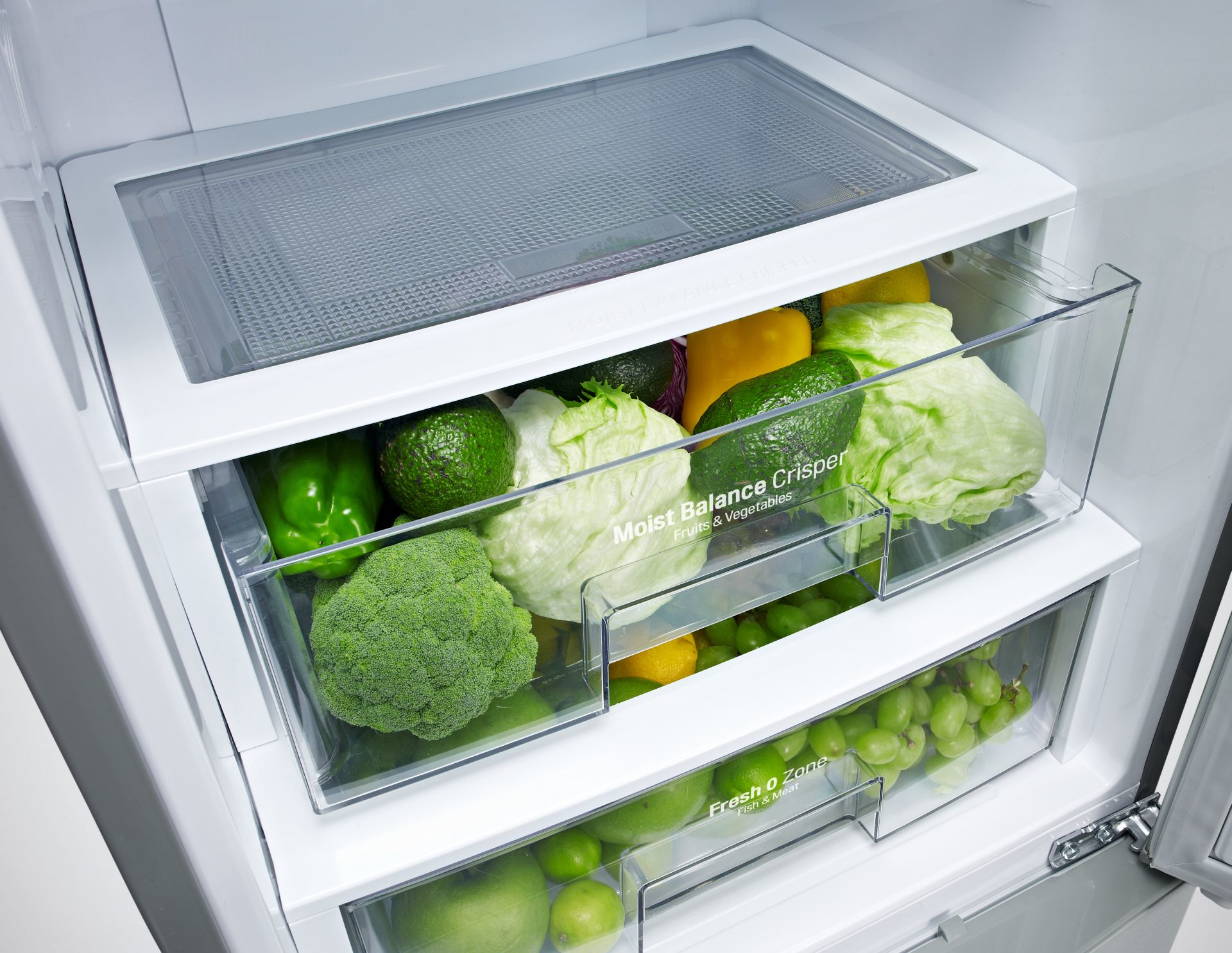 LG GBB530NSCFE fridge-freezer Freestanding – image 2