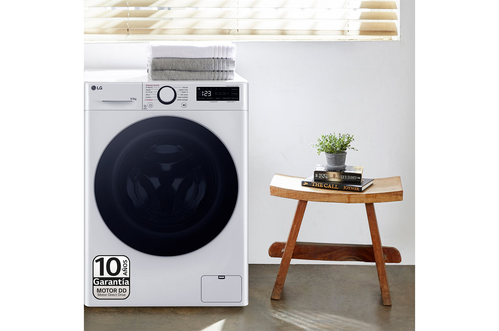 LG F2DR5S09A1W washer dryer Freestanding Front-load White – image 8