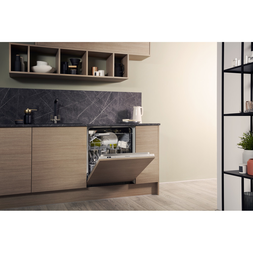 Hotpoint HIC 3C26 WF UK – image 8