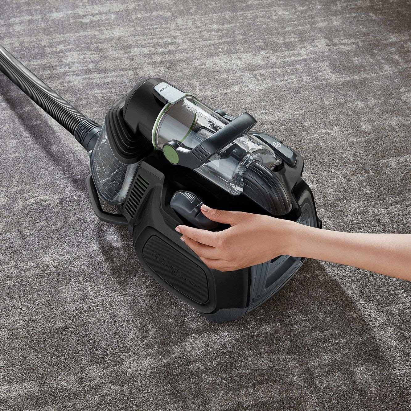 AEG LX7-2-ÖKOX 1.4 L Cylinder vacuum Dry 750 W Bagless – image 2