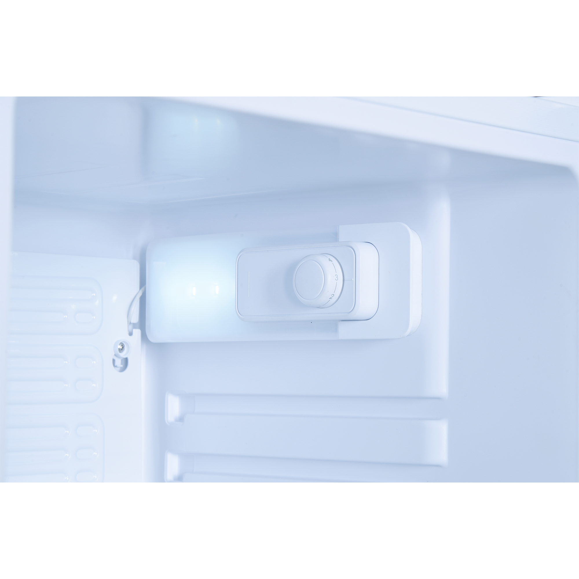Beko LS9051WN fridge Freestanding – image 6