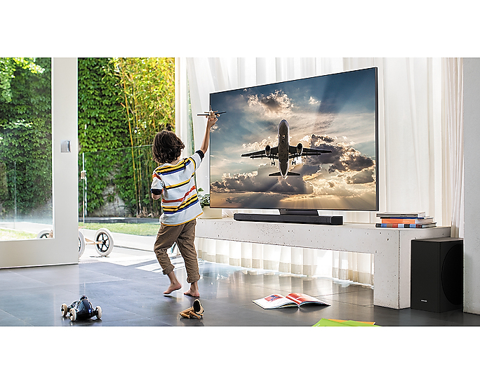 Samsung Series 9 QA75Q95TAWXXY TV – image 7