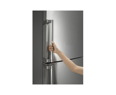 LG GCD7238SC fridge-freezer Freestanding – image 6
