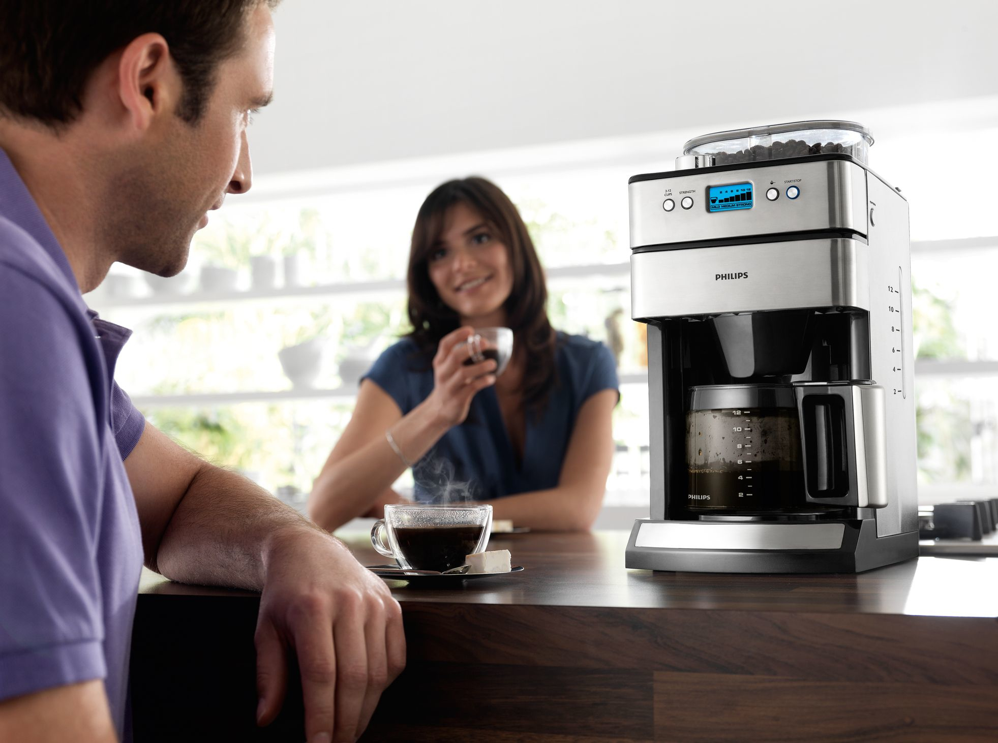 Philips Grind & Brew Coffee maker HD7740/00 – image 4