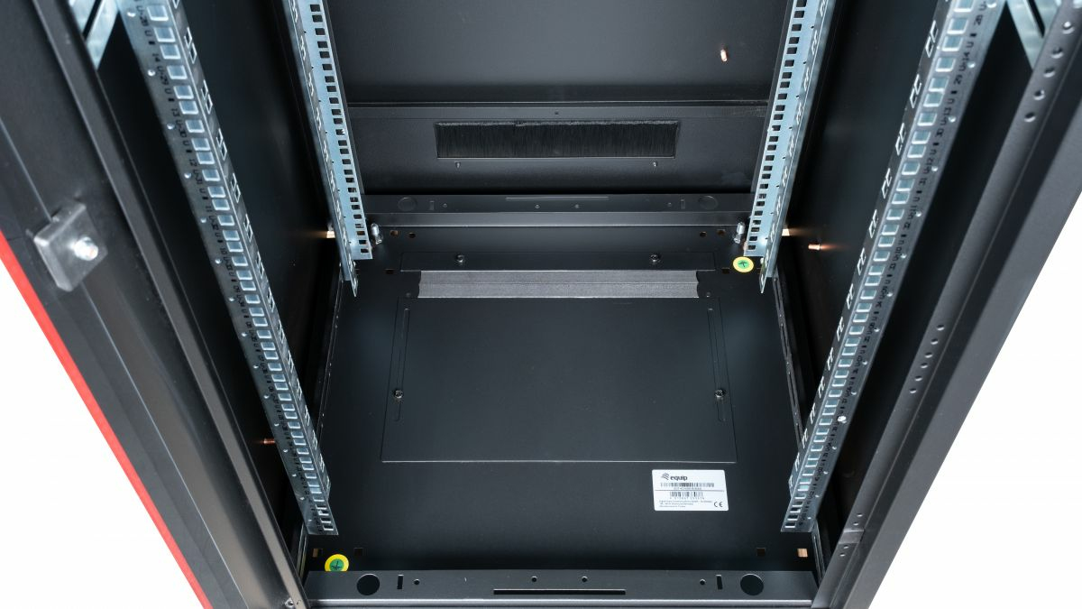 Equip Dynamic Flex 19' Cabinet, 42U – image 6