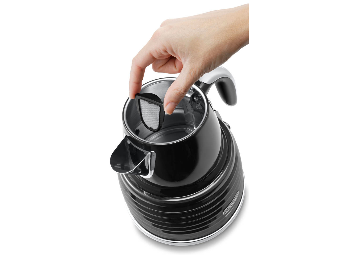 De’Longhi Scultura electric kettle – image 5