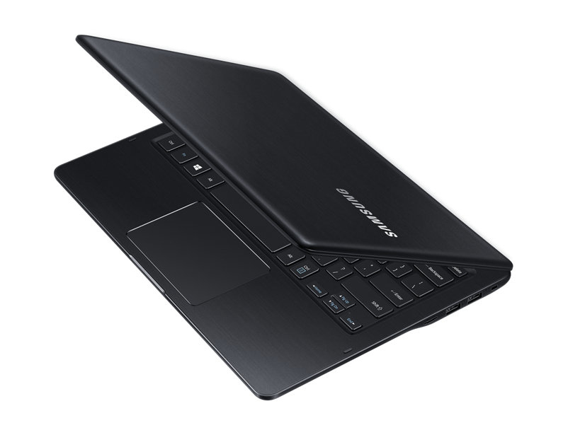 Samsung 5 NP500R3M-K03 Intel® Core™ i5 i5-7200U Laptop – image 8