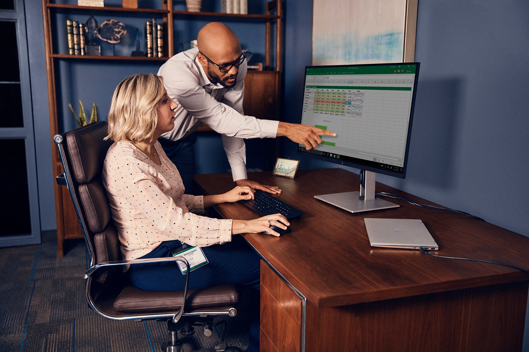 HP EliteDisplay E324q computer monitor – image 9