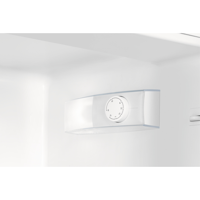 Electrolux ERB3DE12S fridge Built-in – image 2