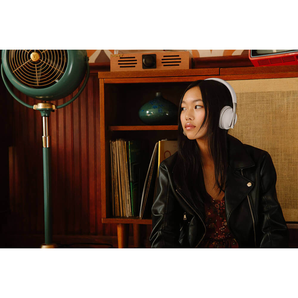 Happy Plugs PLAY Headset Wired & Wireless Head-band USB Type-C Bluetooth White image 10