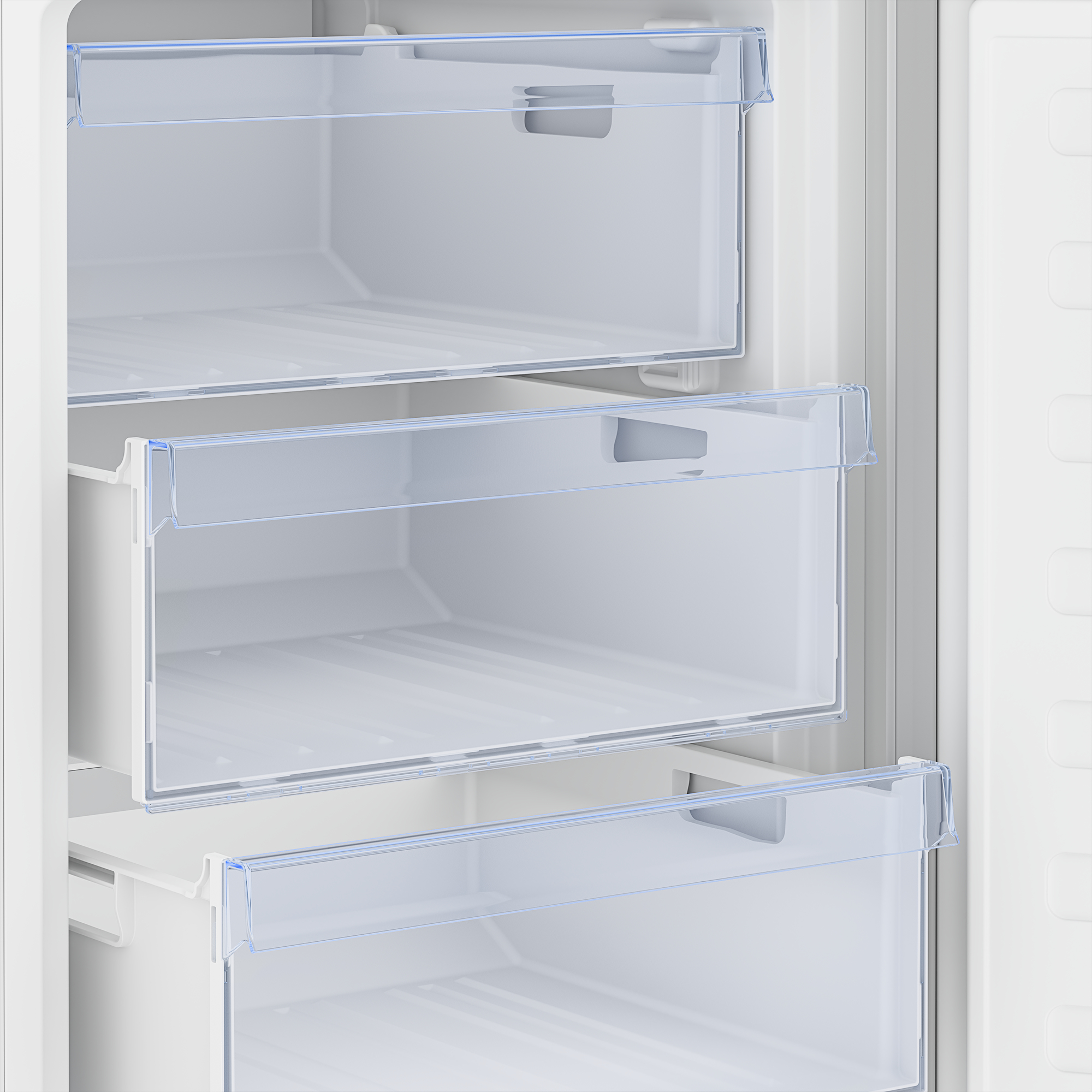 Beko CSG4582S Freestanding Fridge Freezer with Large Salad Crisper – image 6