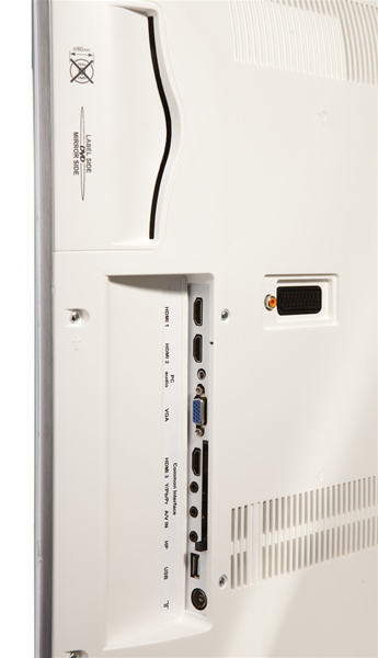 Salora 32LED6115CDW TV – image 5