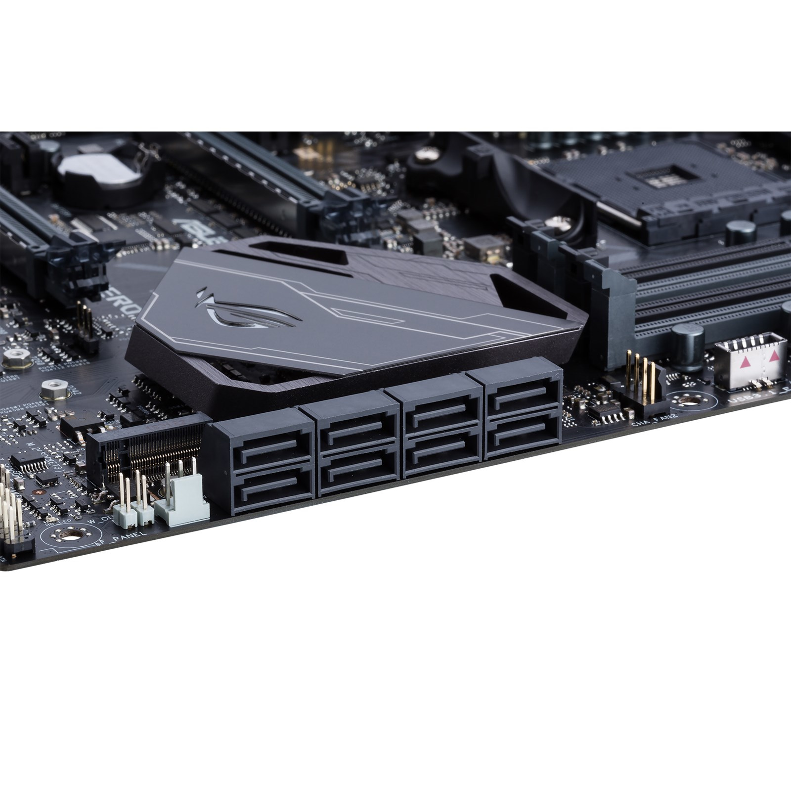 ASUS CROSSHAIR VI HERO – image 4